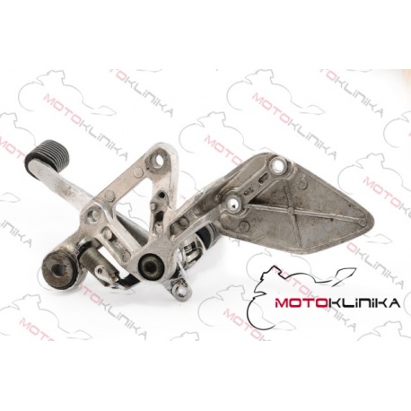 PRAWY SET PODNÓŻEK YAMAHA FZS 600 FAZER